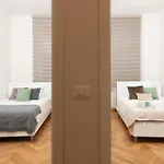 Caporali 23 - 3 Bedrooms With Balcony - Italywego