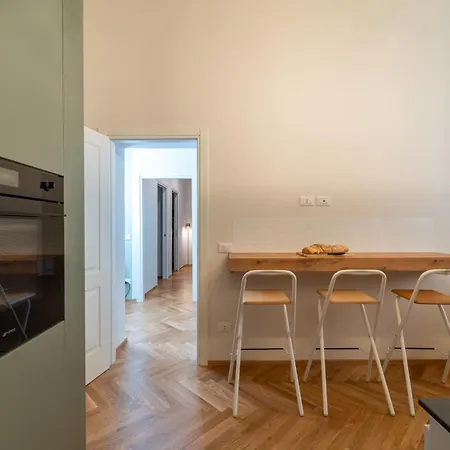Caporali 23 - 3 Bedrooms With Balcony - Italywego Appartement