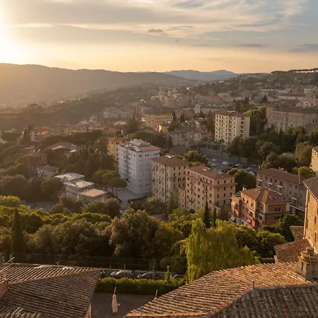 Lejlighed Caporali 23 - 3 Bedrooms With Balcony - Italywego