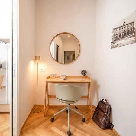 Caporali 23 - 3 Bedrooms With Balcony - Italywego 아파트